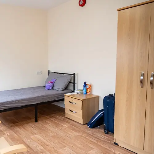 Croftdown_house__0005_Supremecare_createtheimageuk-30